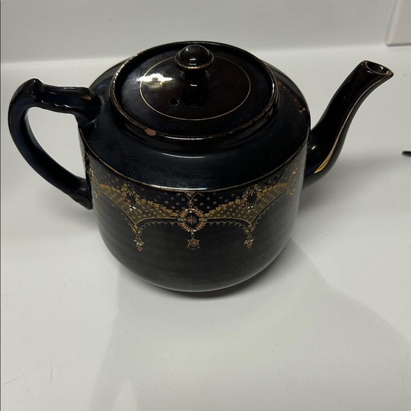 Gibson & Sons Vintage Teapot Moriage style - Picture 2 of 3